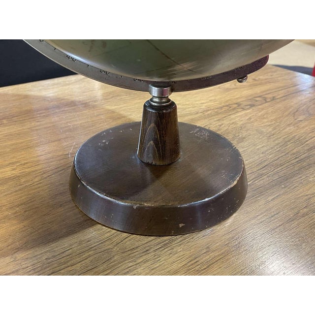 English Challenge Globe from Philips, 1958 For Sale - Image 3 of 12