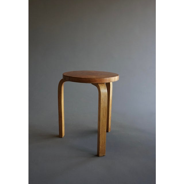 Alvar Aalto Model 60 Stools by Alvar Aalto for Finnmar, 1930s, Set of 4 For Sale - Image 4 of 18