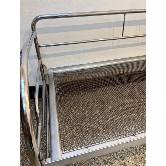 Silver Bauhaus Chrome Daybed by Robert Slezak, 1930s For Sale - Image 8 of 9
