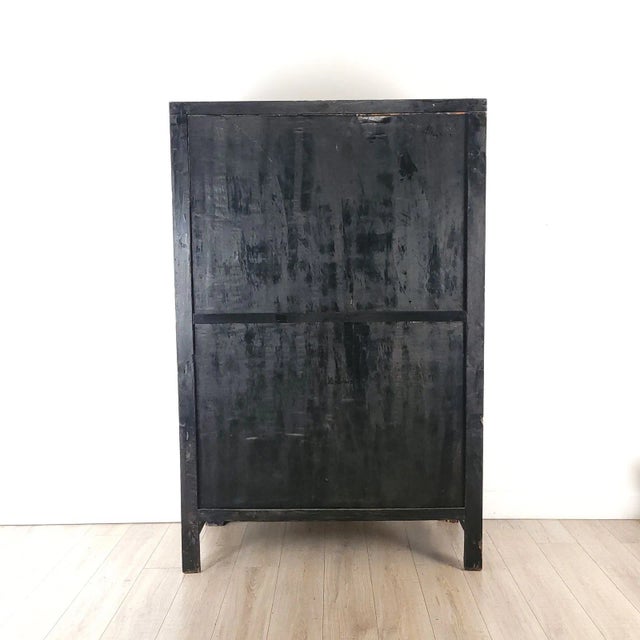 Vintage Chinese Gilt and Black Lacquered Wedding Cabinet, Circa 1960 For Sale - Image 10 of 11