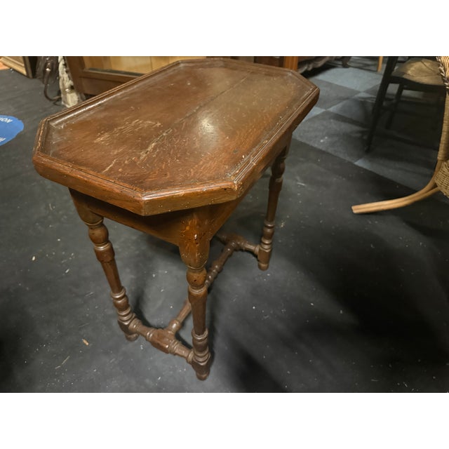 18th Century Cabaret Table, in Very Good conditions. Designed before 1890