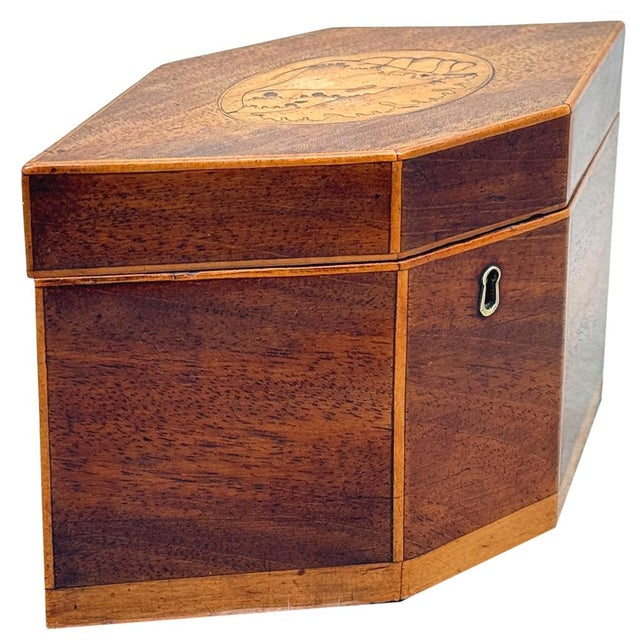 Georgian Hexagonal Shaped Mahogany Tea Caddy, 1790 For Sale - Image 10 of 11