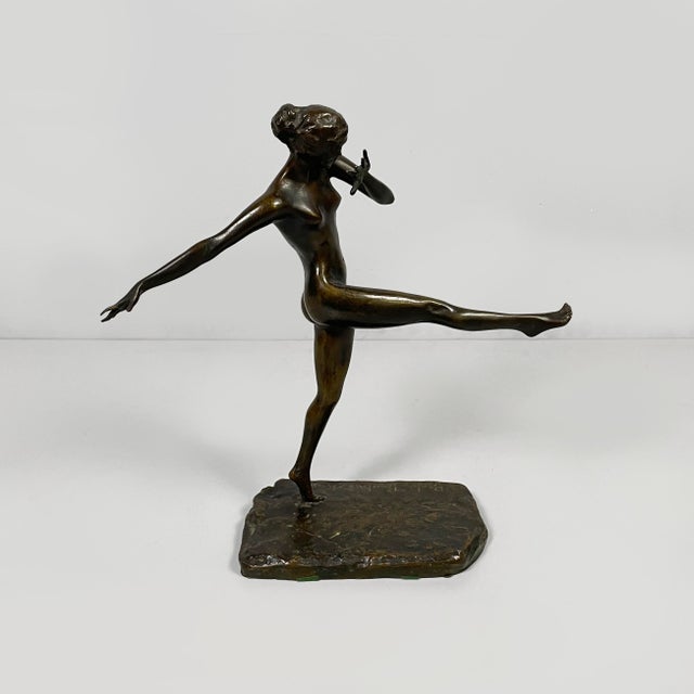Italian sculpture Ballerina by Paolo Troubetzkoy, early 20th century Sculpture Ballerina made entirely of bronze. The...