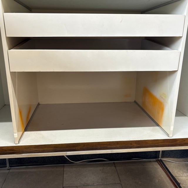 Wood 1970s Credenza in the Manner of Milo Baughman for Thayer Coggin For Sale - Image 7 of 9