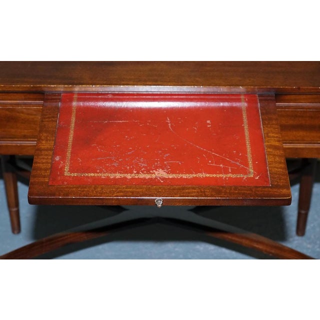 Vintage Strongbow Game Writing Desk with Pull Out Tray with Leather Inlay For Sale - Image 15 of 18