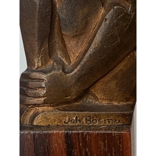 Johannes Bosma, Art Deco Statues of an Ape and a Cat, 1920s-1940s, Bronzes on Wooden Bases, Set of 2 For Sale - Image 15 of 17