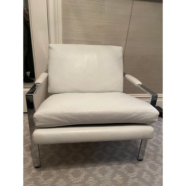 Pair of Chrome Lounge Chairs in White Leather Attributed to Milo Baughman For Sale - Image 14 of 16