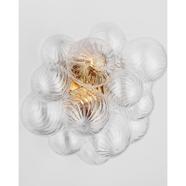 Gold Julie Neill for Visual Comfort Signature Talia Medium Sconce in Gild with Clear Swirled Glass For Sale - Image 8 of 12