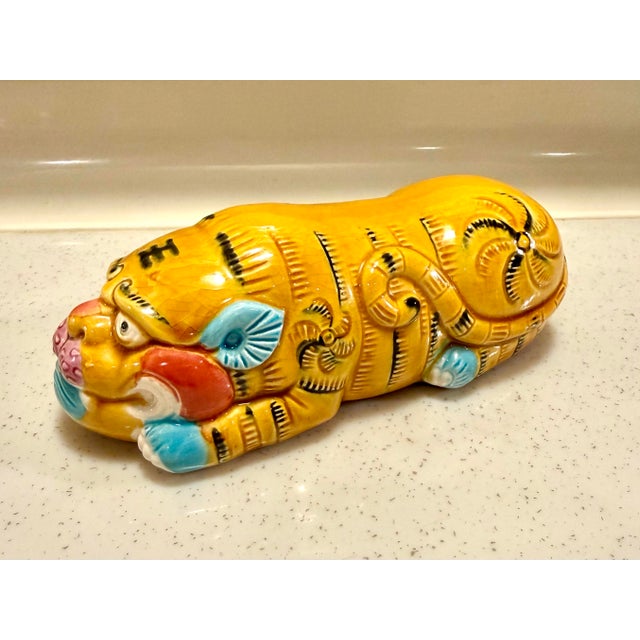Late 20th Century Late 20th Century T’ang Tri Color Ceramic Tiger For Sale - Image 5 of 7