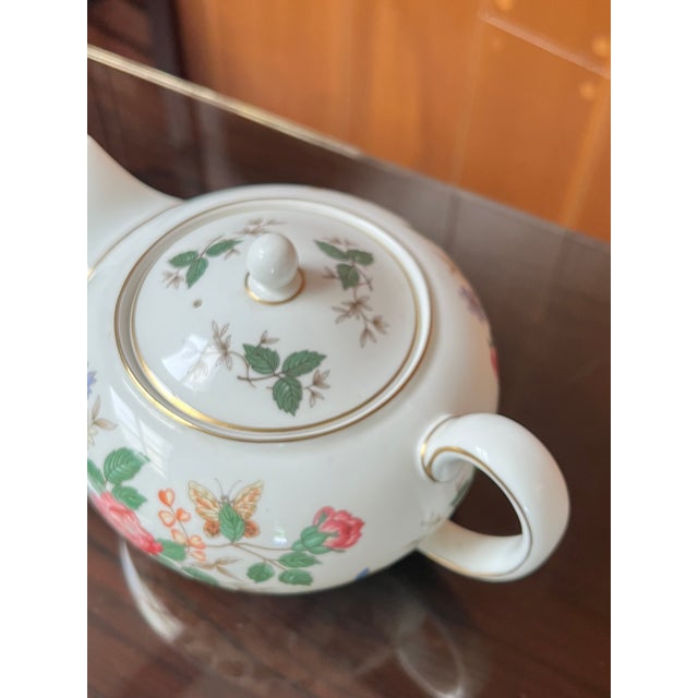 Vintage Wedgwood Teapot For Sale - Image 9 of 10
