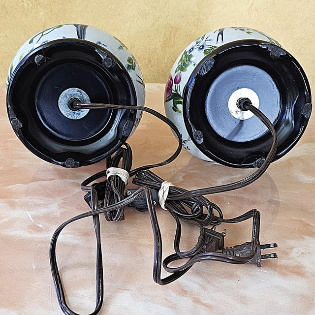 Vintage Chinoiserie Porcelain Bird & Floral Table Lamps With Shades - a Pair For Sale - Image 9 of 18