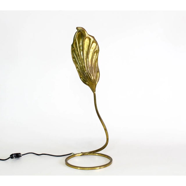 Late 20th Century Late 20th Century Italian Brass Single Leaf Table Lamp by Tommaso Barbi for Bottega Gadda For Sale - Image 5 of 8