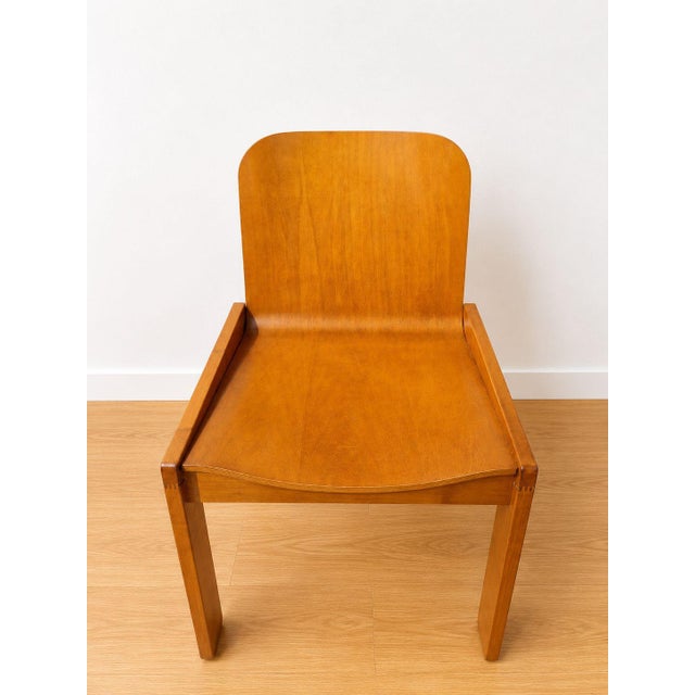 Vintage Bentwood Chairs attributed to Afra and Tobia Scarpa for Molteni, 1970s, Set of 6 For Sale - Image 14 of 18