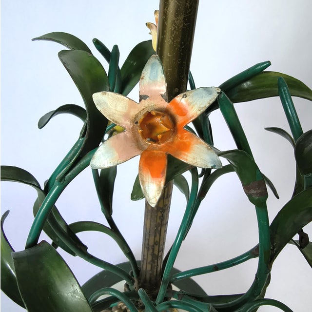1950s Mid Century Modern Italian Tole Floral Table Lamp For Sale In Los Angeles - Image 6 of 14