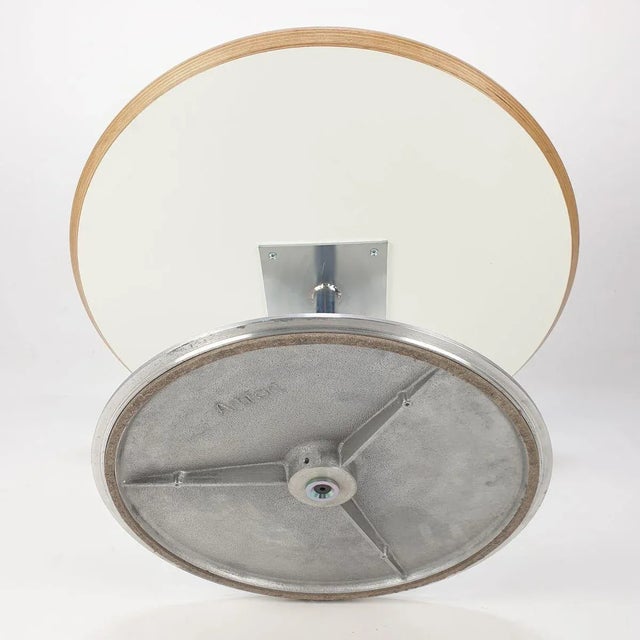 Round Coffee Table by Pierre Paulin for Artifort, 1990s For Sale - Image 10 of 14