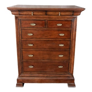 Bassett Furniture Chest of Drawers For Sale