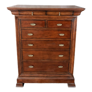 Bassett Furniture Chest of Drawers