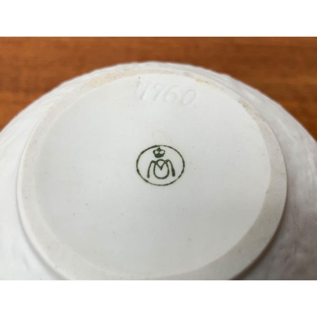 Mid-Century German Ceramic Vase from Porzellanfabrik Metzler & Ortloff, 1960s For Sale - Image 16 of 17