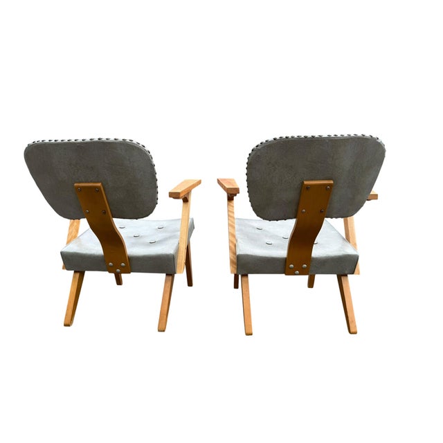 Wood Pair of Mid-Century Modern Armchairs by Custom & Modern Upholstering Co., Gardner Ma, C. 1950 For Sale - Image 7 of 18