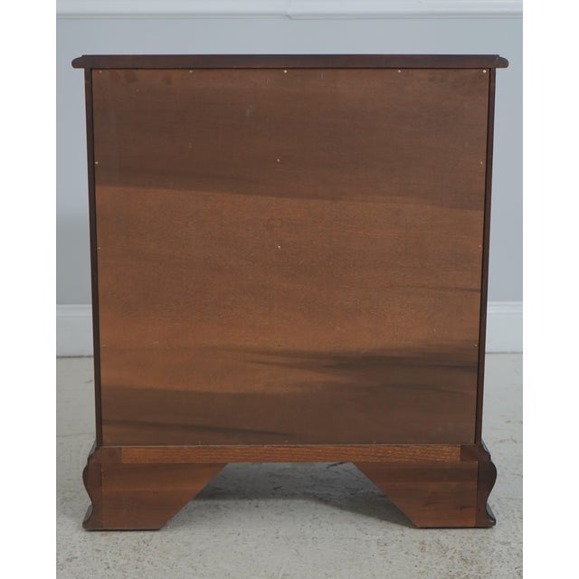 Pair Henkel Harris Model 116 Mahogany Nightstands For Sale - Image 16 of 17