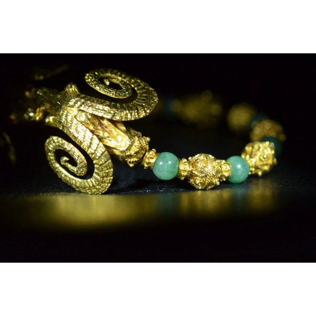 1950s The Angelica: Zolotas Signed Bracelet Features Two Kissing Ram Heads For Sale - Image 9 of 11