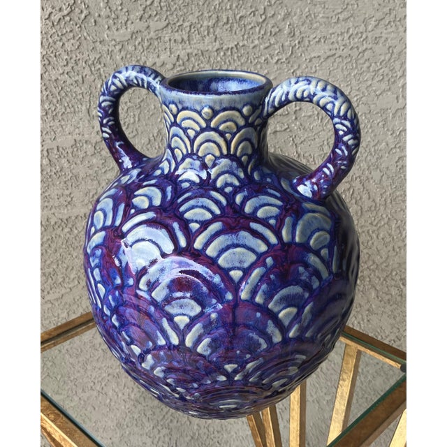 Late 20th-Century Safi-Style Earthenware Dual-Handled Pottery Vessel Drenched in Deep Cobalt Blue & Byzantium Purple, Mexico For Sale - Image 11 of 18