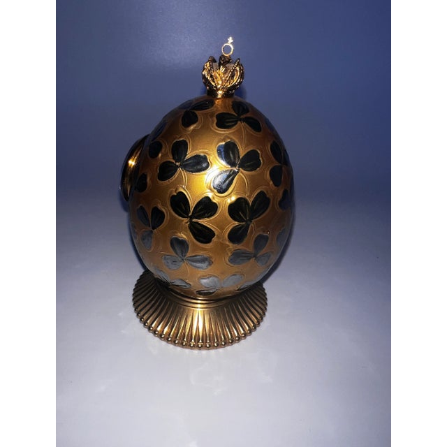 Paint 1900s Theo Faberge Clover Egg Table Clock For Sale - Image 7 of 12