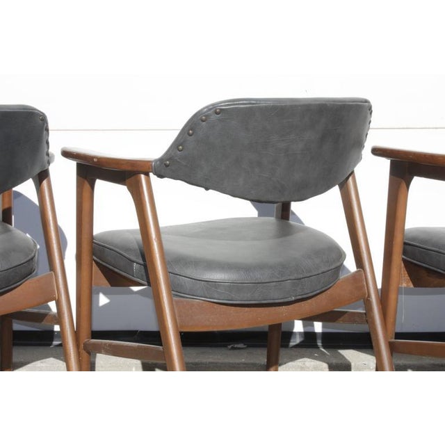 MidCentury Paoli Black Arm Chairs Set of 8 Chairish