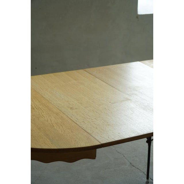 Mid-Century Danish Round Dining Table in Oak with Three Extensions, 1960s For Sale - Image 10 of 18