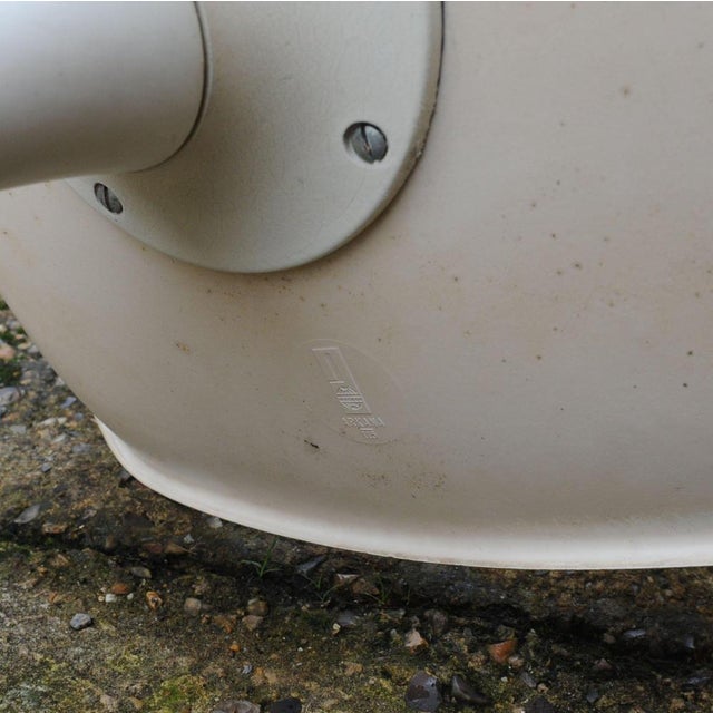 Aluminium 103 Tulip Chairs attributed to Maurice Burke for Arkana, 1960s, Set of 6 For Sale - Image 11 of 17