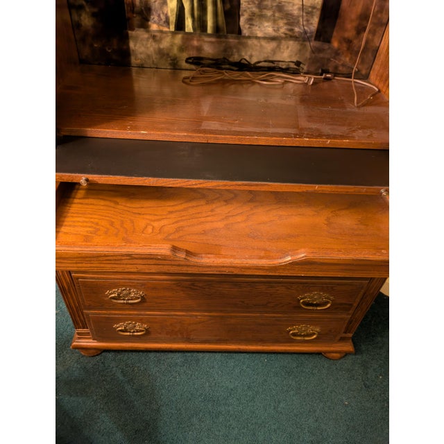 Ethan Allen Charter Oak Armoire Wood Armoire Excellent Condition. This is when Ethan Allen Funiture was high end