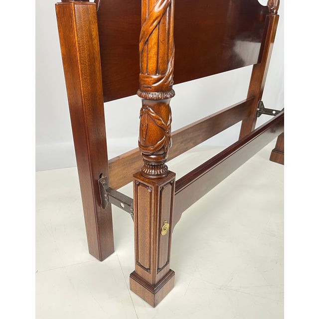 Late 20th Century Hickory Chair Co. Attributed Queen-Size Reed and Ribbon Four-Poster Bed For Sale - Image 5 of 14