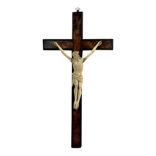 17th - 18th Century Flemish Crucifix For Sale