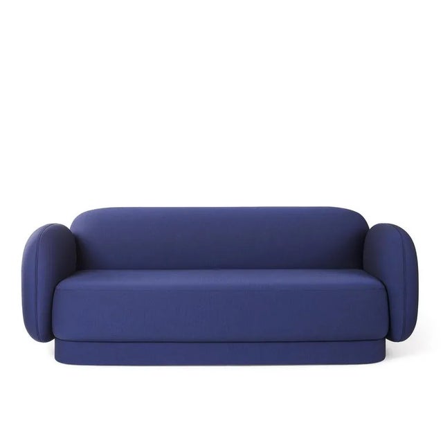 Three seater major tom sofa designed by Thomas Dariel Dimensions: D 90 x W 240 x H 89 cm Materials: Structure in solid...