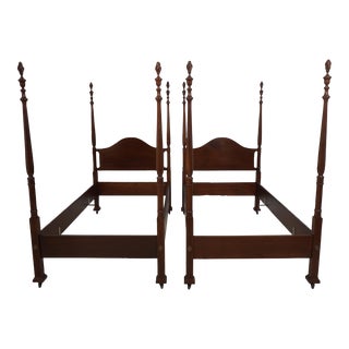 Pair Biggs Twin Size Inlaid Mahogany Poster Beds For Sale