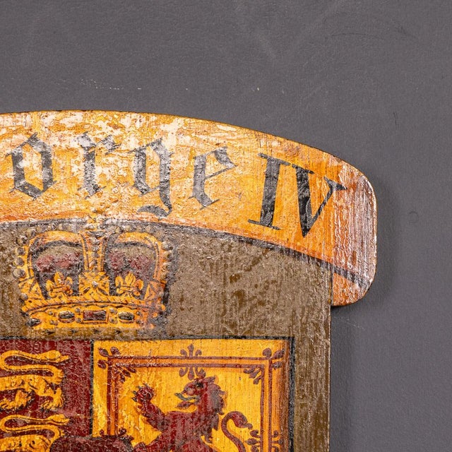 Antique English Hand-Painted King George II and King George IV Heraldic Shields, 18th Century, Set of 2 For Sale - Image 6 of 17