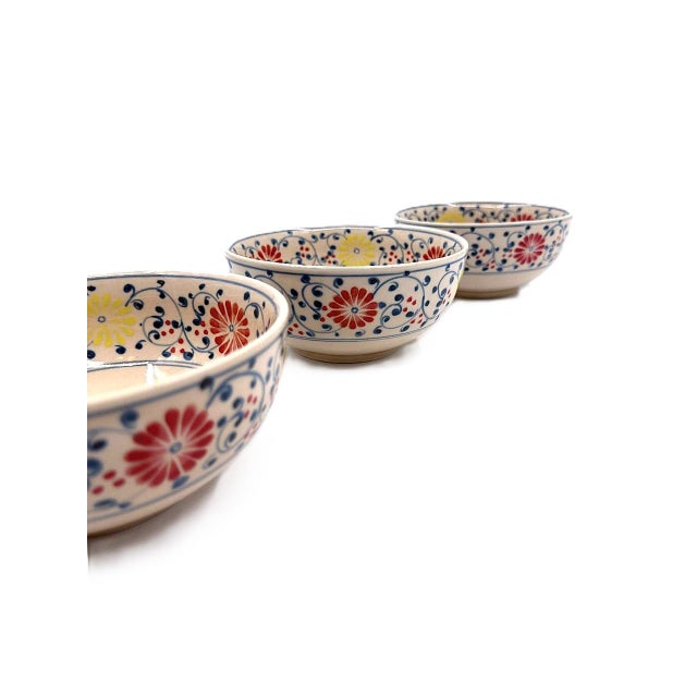 Set of 4 Hand-Painted Bat Trang Vietnamese Ceramic Soup Bowls With Floral Motifs For Sale - Image 9 of 13