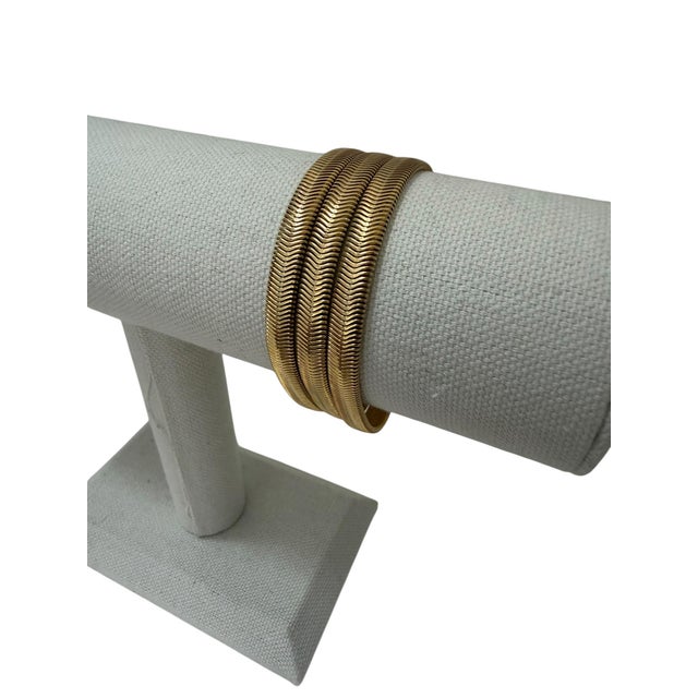 1980s Vintage Gold Tone Herringbone Triple Strand Clasp Bracelet For Sale - Image 5 of 7
