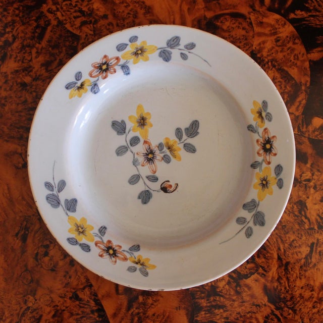 Rococo English Delftware Plate in Yellow and Lavender For Sale - Image 3 of 7