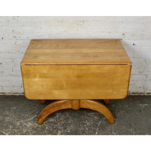 Brown Mid 20th Century Attributed Heywood-Wakefield "Wishbone" Drop-Leaf Dinning Table For Sale - Image 8 of 8