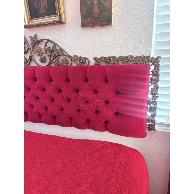 Vintage Hollywood Regency King Bed & Matching Tufted Velvet Bench For Sale - Image 12 of 12
