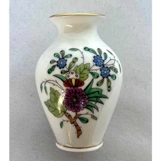 Traditional Vintage Herend Hungary Windsor Garden Porcelain Miniature Vase and Trinket Dish Set For Sale - Image 3 of 18