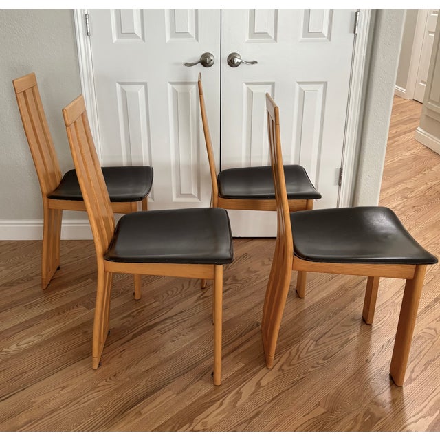 1980s Vintage Italian Glass Table With a Set of 4 Wood and Brown Leather Chairs in the Style of Pietro Costantini For Sale - Image 16 of 18