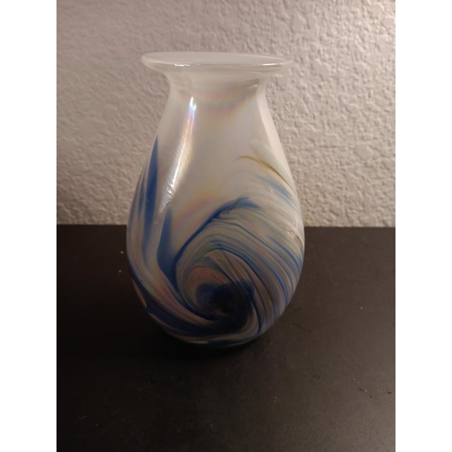 Italian 1980s Art Glass Studio Pulled Feather Iridescent Vase For Sale - Image 3 of 5