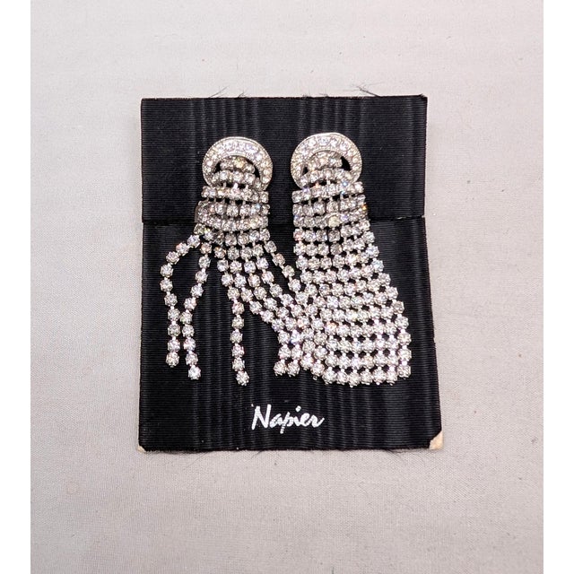 Mid-Century Modern Vintage 1960s Signed Napier Rhodium Plated Clear Rhinestone Chandelier Clip Earrings- 2 Pieces For Sale - Image 3 of 10