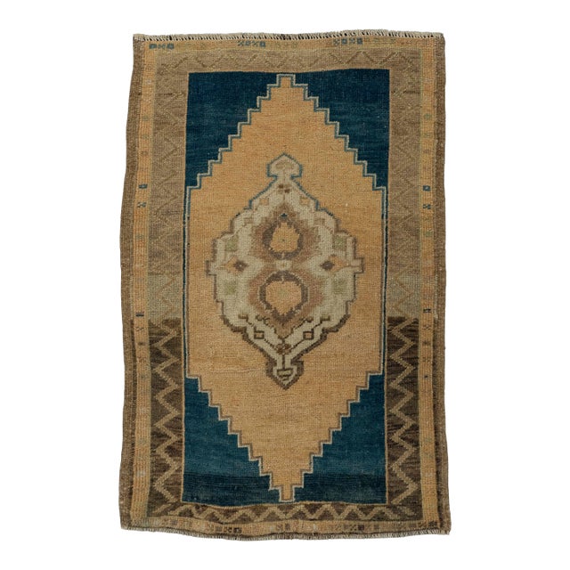 Turkish Mini Rug Oriental Hand Knotted Vintage Rug 1'10" x 2'10" #21192 For Sale