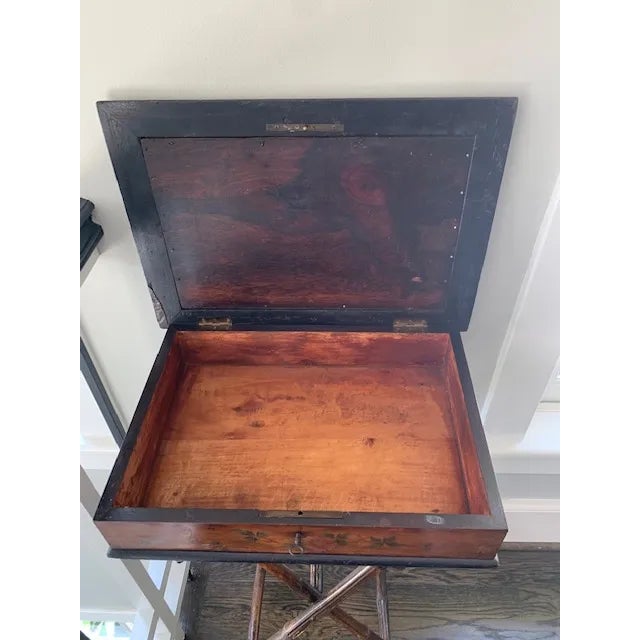 1850s French Antique Napoleon III Sewing Table For Sale - Image 4 of 8