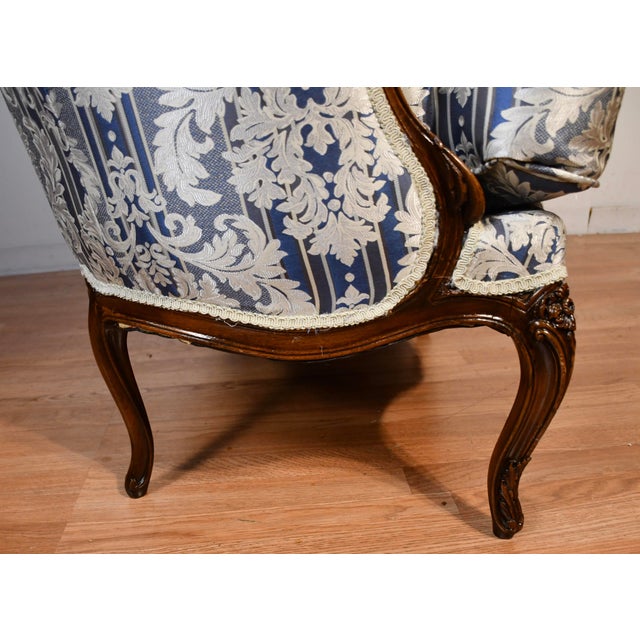1900s Antique French Louis XV Walnut High-Back & Spring-Seat Loveseat / Settee For Sale - Image 12 of 16