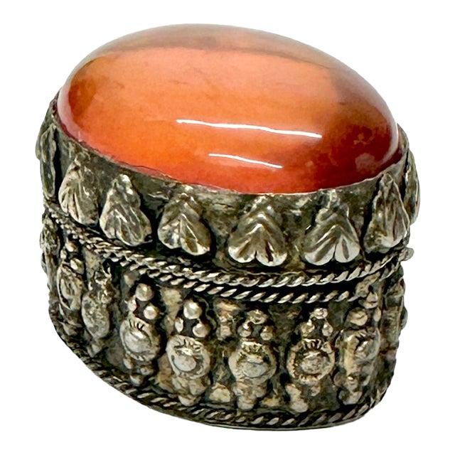 Exquisite Elliptical Hand-Crafted Silver & Carnelian Trinket Box, Circa Early 1900s For Sale