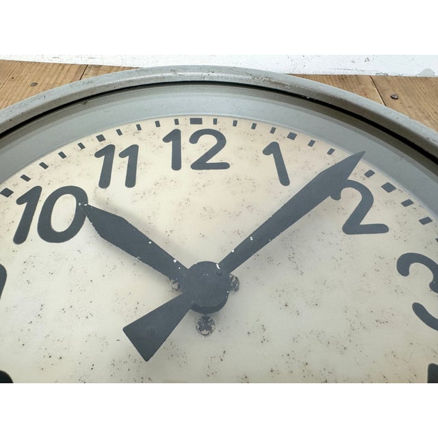Industrial Grey Factory Wall Clock from Chronotechna, 1950s For Sale - Image 12 of 18